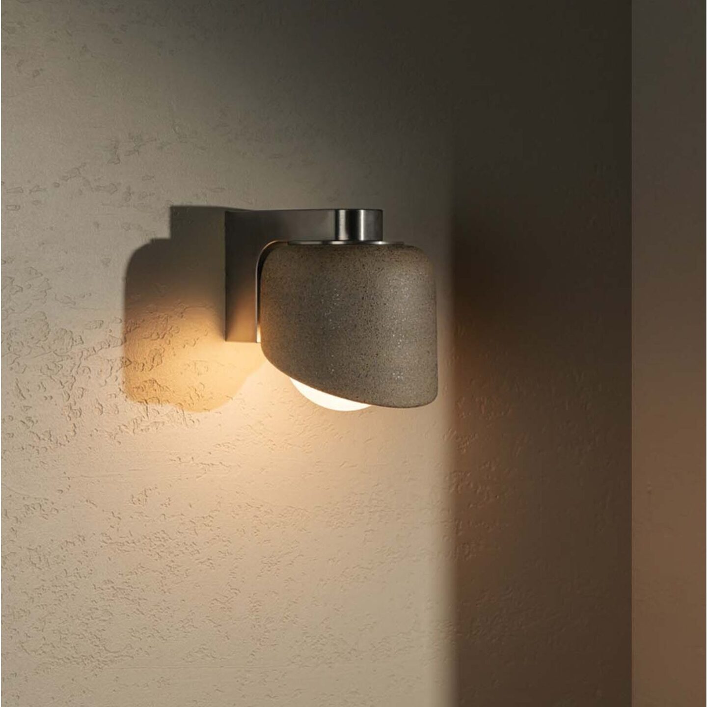 Terra 0.5 Wall Light Clay, Brushed Nickel